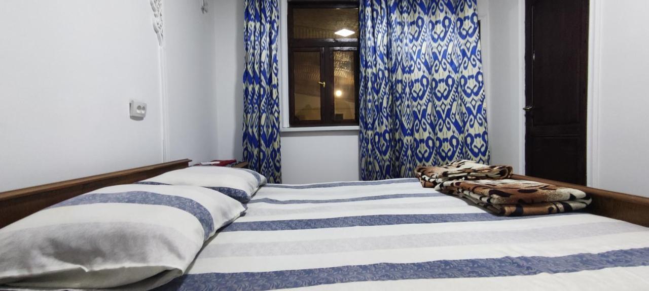 Diyor Hostel Bukhara Esterno foto