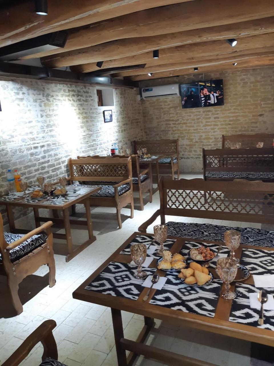 Diyor Hostel Bukhara Esterno foto