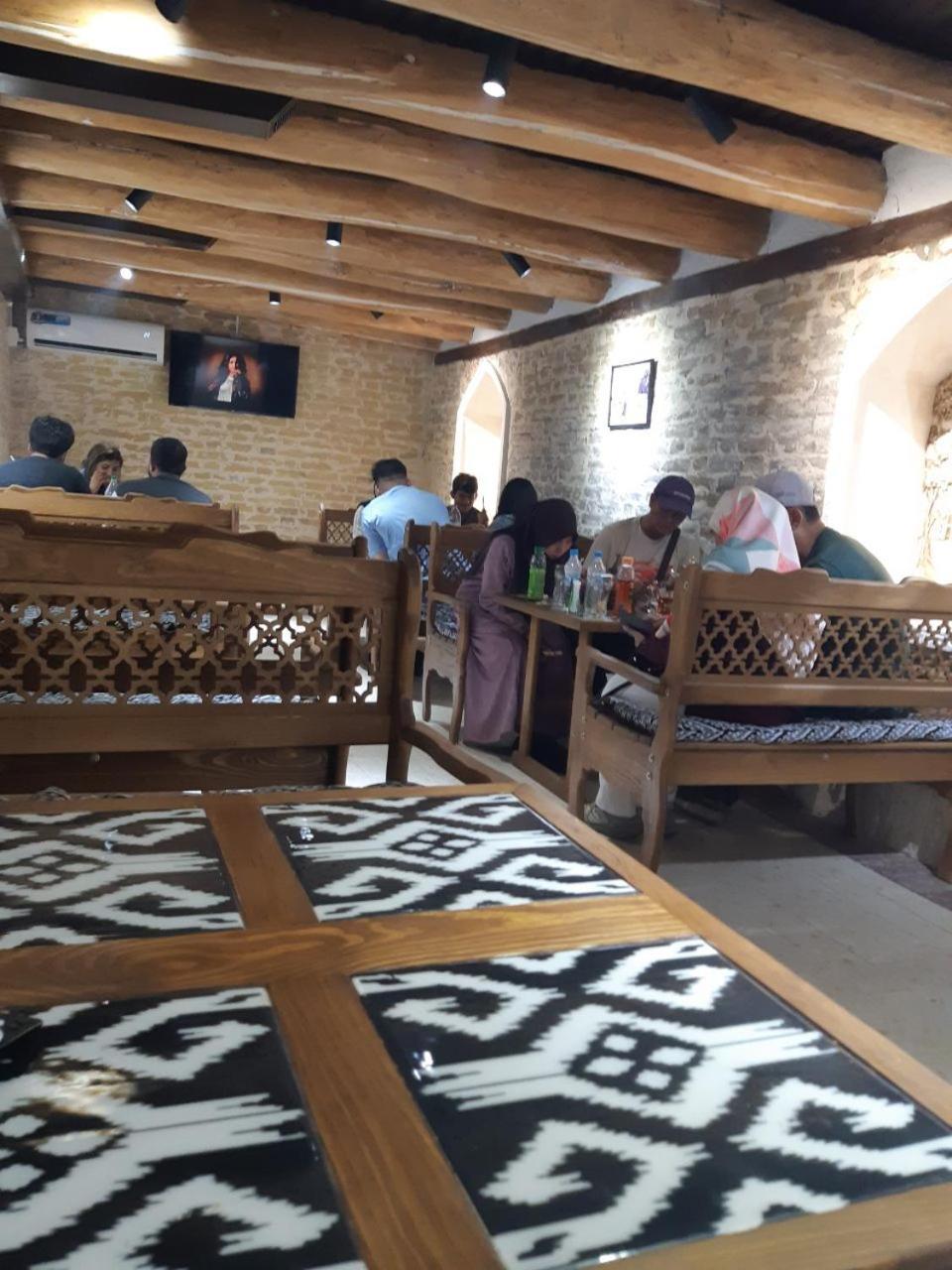 Diyor Hostel Bukhara Esterno foto