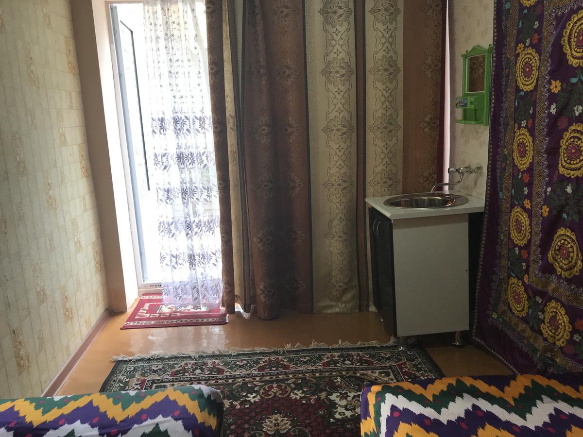 Diyor Hostel Bukhara Esterno foto