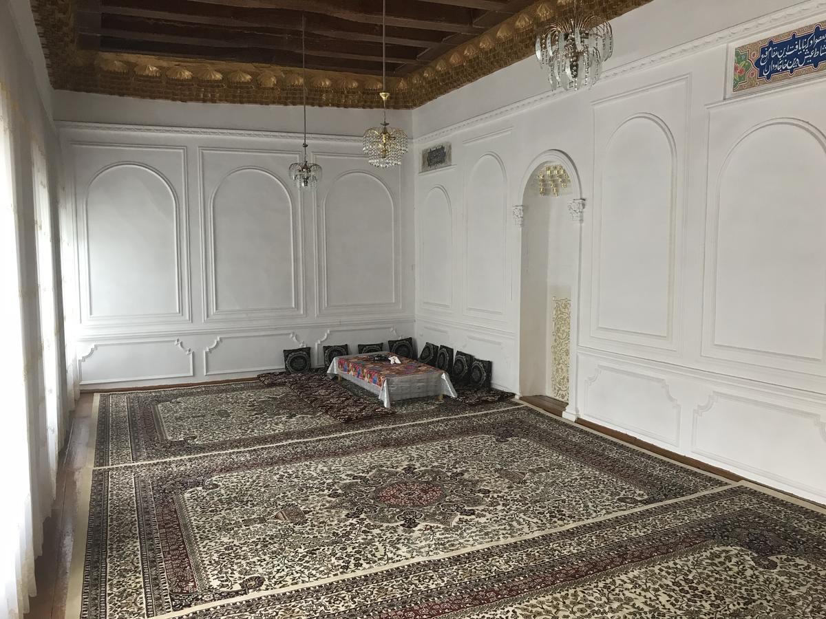 Diyor Hostel Bukhara Esterno foto