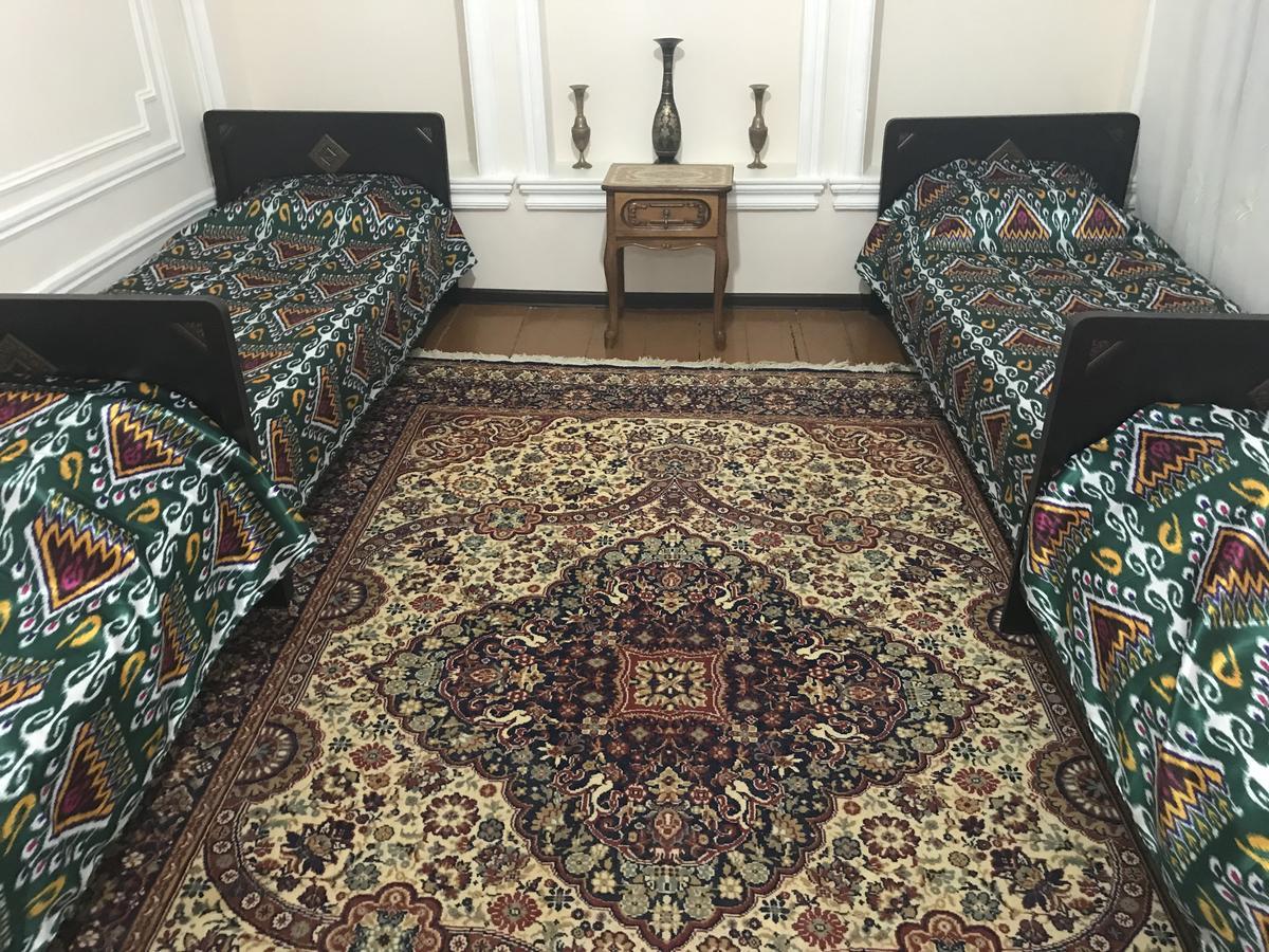 Diyor Hostel Bukhara Esterno foto