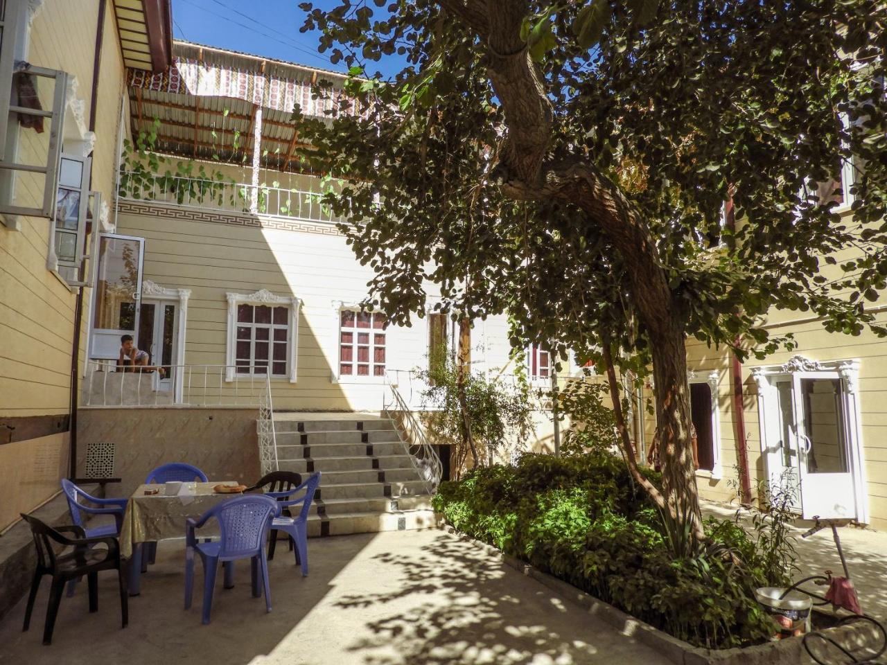 Diyor Hostel Bukhara Esterno foto